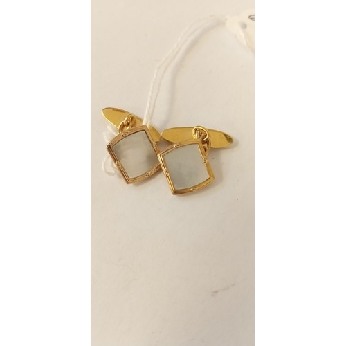 83 - Pair of 9ct gold and mother of pearl cufflinks 5.2g approx.