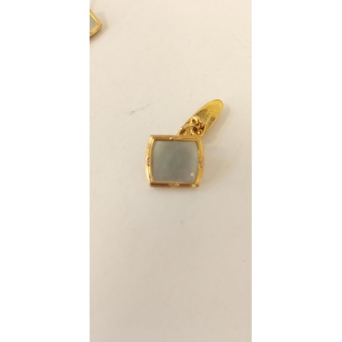 83 - Pair of 9ct gold and mother of pearl cufflinks 5.2g approx.