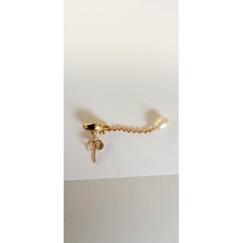 91 - Ola Gorie bespoke 9ct gold and pearl pair of earrings