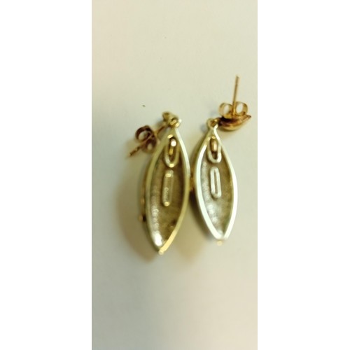 136 - Ola Gorie bespoke 9ct gold pair of earrings 4.6g approx.