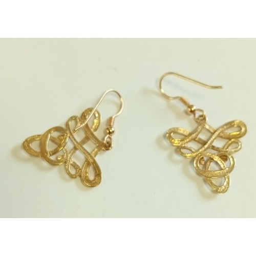 146 - Ola Gorie bespoke 9ct gold pair of earrings 4.2g approx.