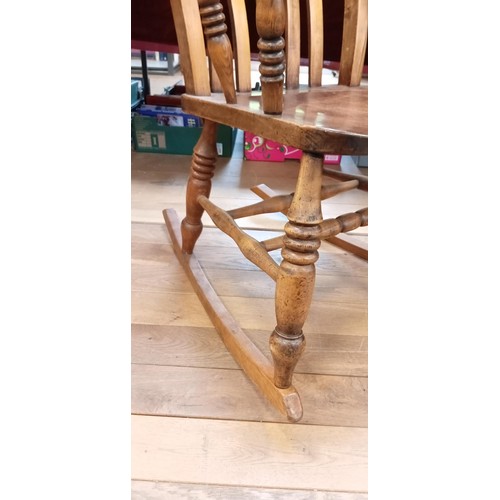 292 - Vintage solid wood rocking chair