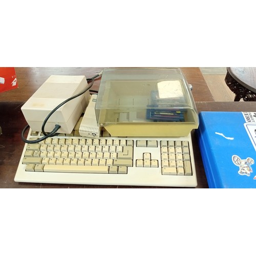 360 - Amiga Commadore keyboard & parts