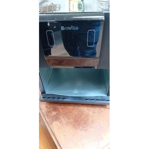 289A - Breville Halo Airfryer 5.5 litre never used