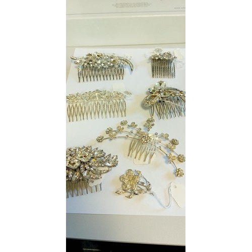 20 - Selection of hair slides plus a brooch