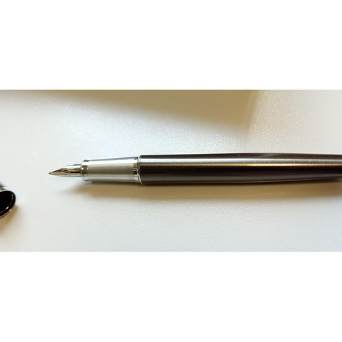 61 - Parker fountain pen and ball point pen in original box