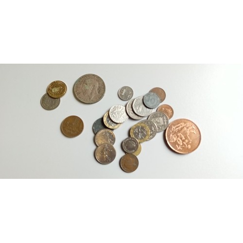 68 - Selection of coins