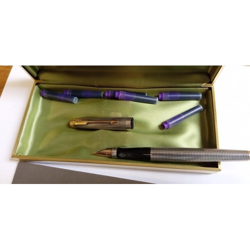 103 - Vintage Parker fountain pen 98836