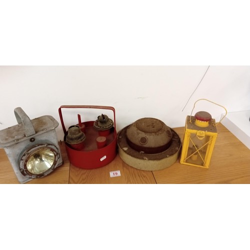 19 - 2  Lamps & vintage heaters