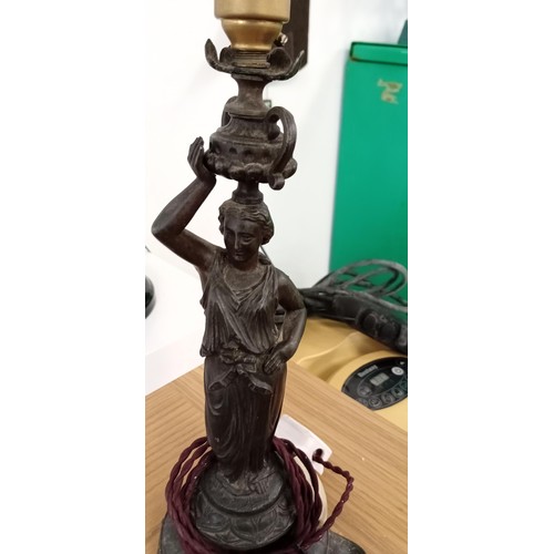 25 - Heavy vintage lamp with lady figurine