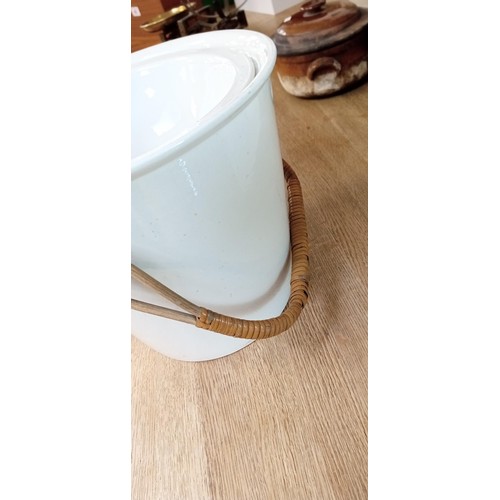 43 - White porcelain drain bucket