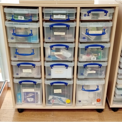 59 - Craft cabinet with 15 removeable plastic container drawers with contents