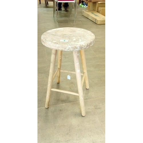 3 - Vintage stool