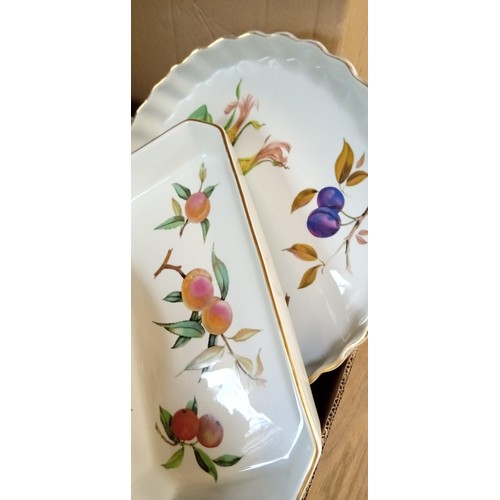 30 - Selection of Royal Worchester fine china & a travelling iron