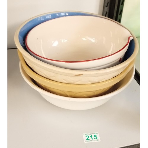 215 - Selection of vintage kitchen mixing bowls