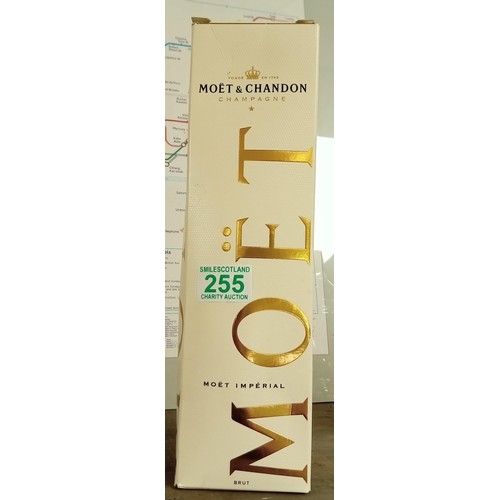 255 - Bottle of Moet & Chandon champagne