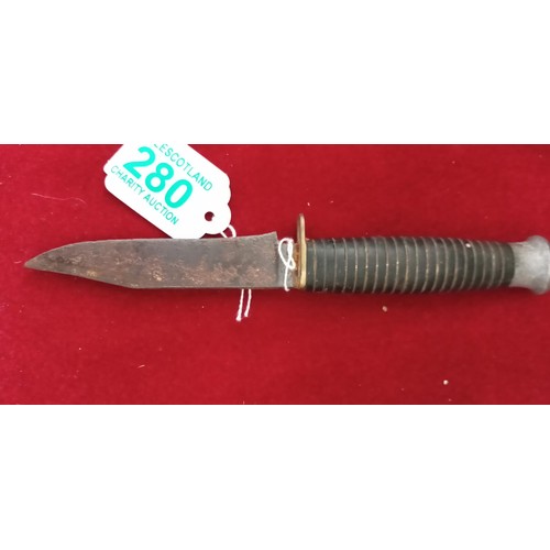 280 - Believed ex army knife