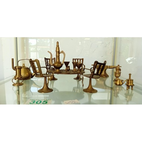 305 - Miniature brass items to include table & chairs