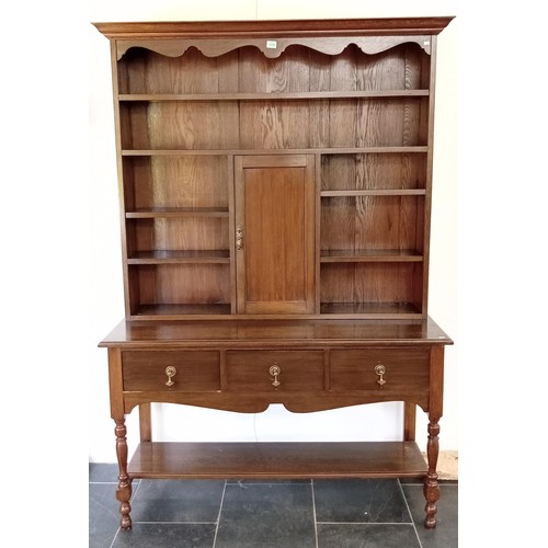 308 - Kitchen/ wall dresser