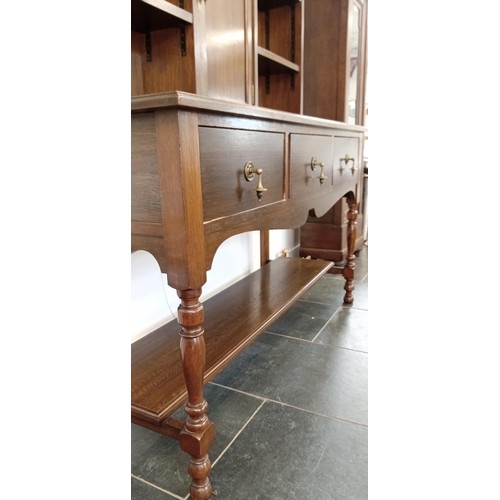 308 - Kitchen/ wall dresser