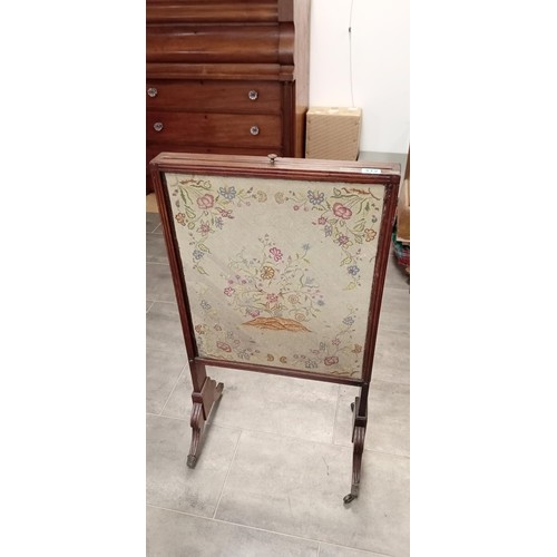 312 - Vintage fire screen