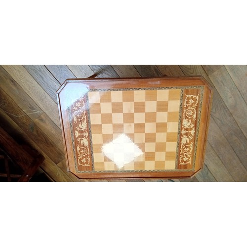 330 - Vintage games table