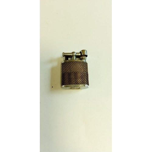 42 - Small vintage lighter