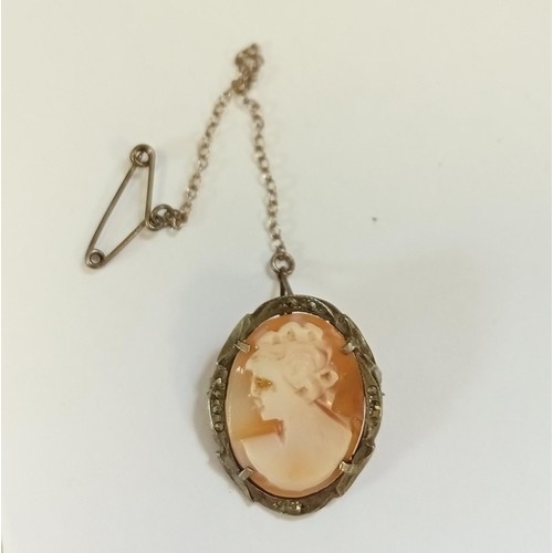 88 - Vintage silver stamped 800 cameo brooch