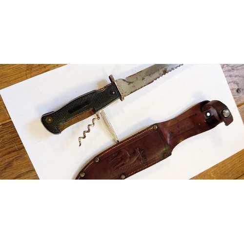 7 - Vintage Solingen fishing knife with pen knife handle containing smaller blades, saw, corkscrew etc, ... 