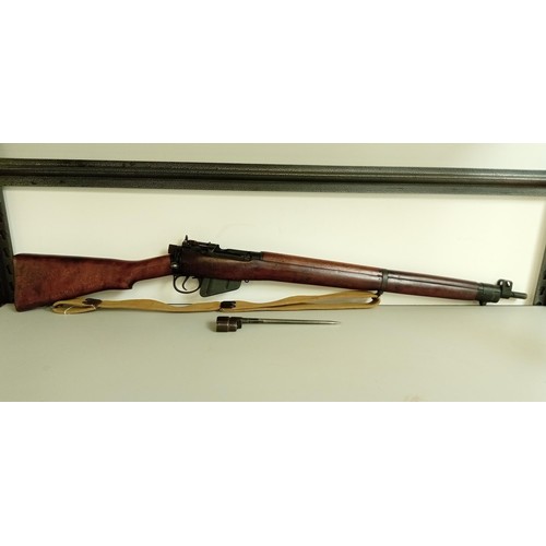 30 - Deactivated Bolt action rifle No 4 Fazakerley with bayonet serial number DA26133A chamber length .30... 