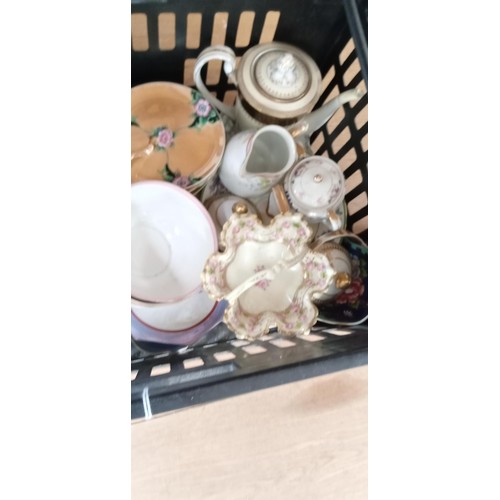 22 - Box of mainly Noritake items