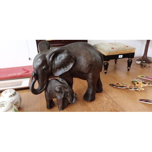 65 - Mother & calf elephant resin