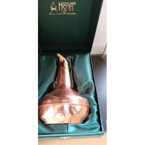 162 - Model Whisky copper still