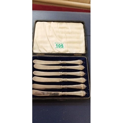 105 - Box set 6 sterling silver handled hallmarked CHB butter knives Sheffield 1918