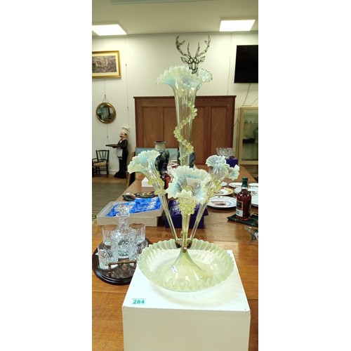 284 - Victorian Uranium opalescent epergne