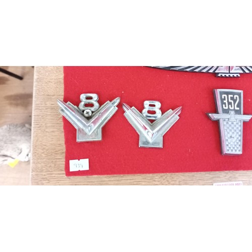 39 - Ford Mustang and Thunderbird badges and more