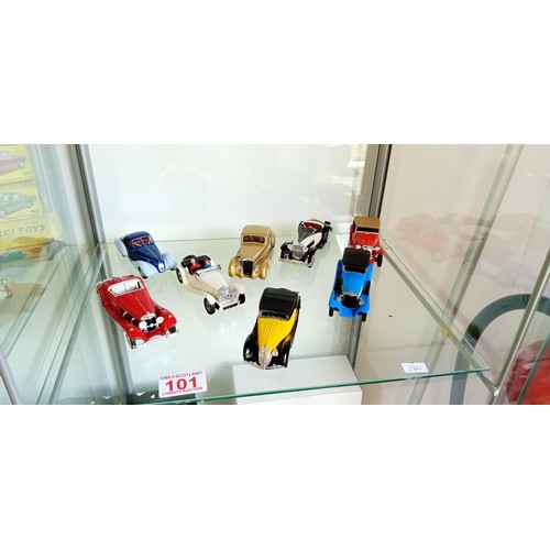 101 - Selection of vintage toy cars to include Solido and Matchbox