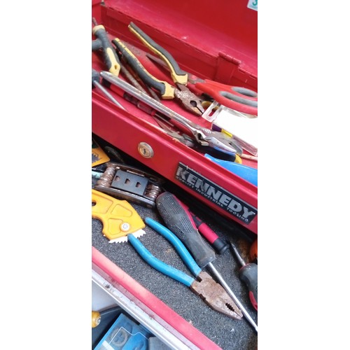 330 - Metal toolbox with tools