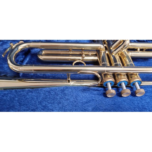 99 - Boosey & Hawkes 400 Trumpet in original case 011699 1