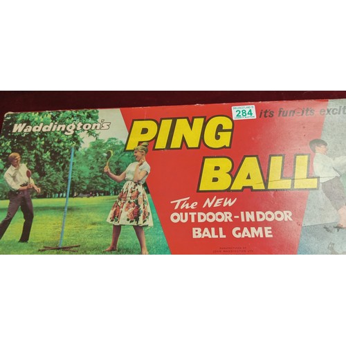 284 - Waddingtons Ping ball vintage outdoor/ indoor ball game