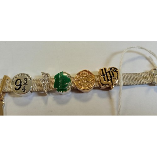 69 - 'Harry Potter/ charm bracelet made by Wbet official wizarding