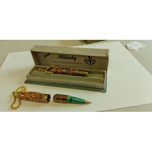 75 - Vintage 1951 Festival of Britain pen and pencil presentation set