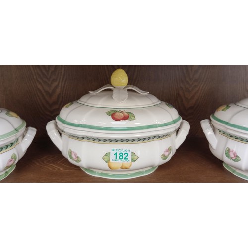 565 - 3 Villeroy & Boch lidded serving dishes