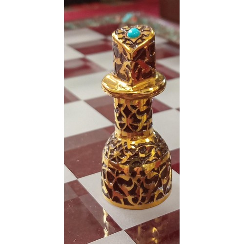 537 - Sanatisi Craft chess set