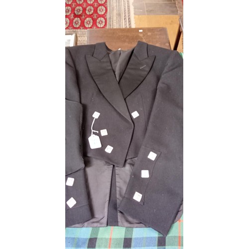 571 - Vintage kilt, waist coat and jacket