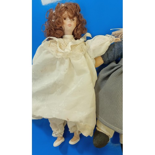 55 - 2 Vintage dolls