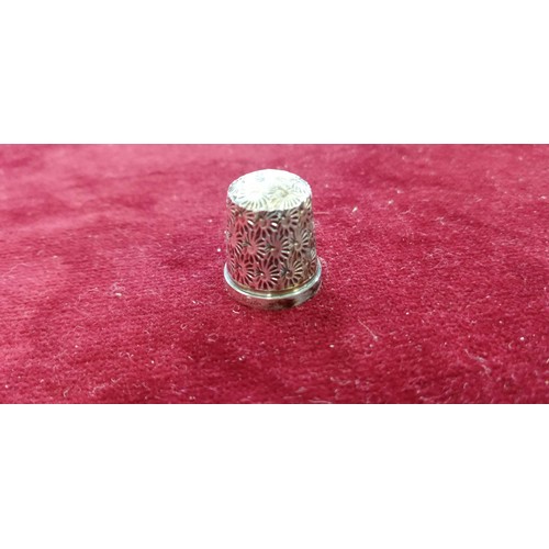 95 - Silver hallmarked thimble Assay Birmingham