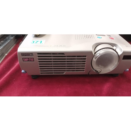 371 - Epson EMP-710 projector