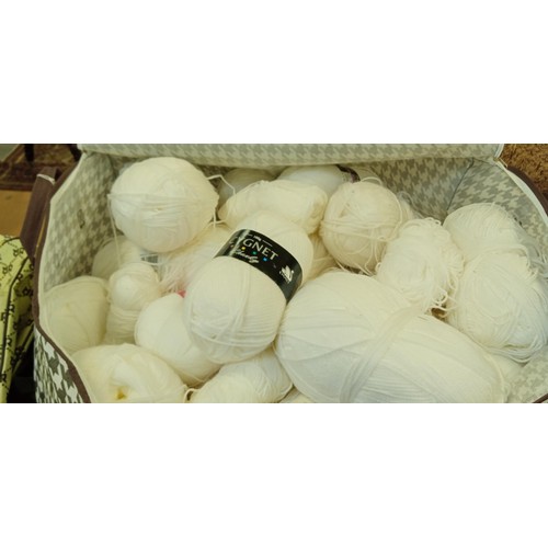 412 - Large bag of white wool