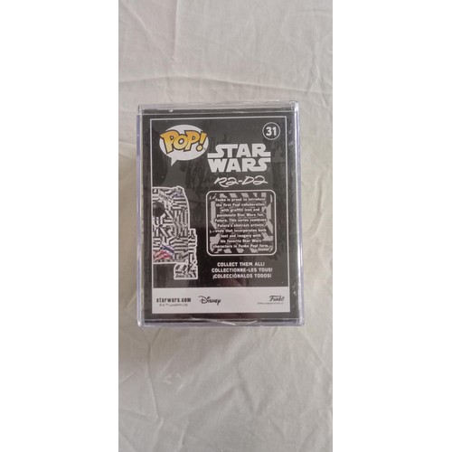 11 - Funko Pop/ bobble head Star Wars #31 Special Edition R2D2 in plastic case brand new never opened